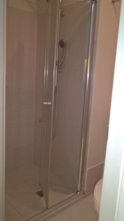 Studio Deluxe Apartment in Princeton Residences Manila Esterno foto