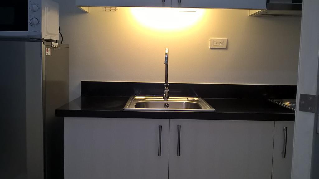 Studio Deluxe Apartment in Princeton Residences Manila Esterno foto
