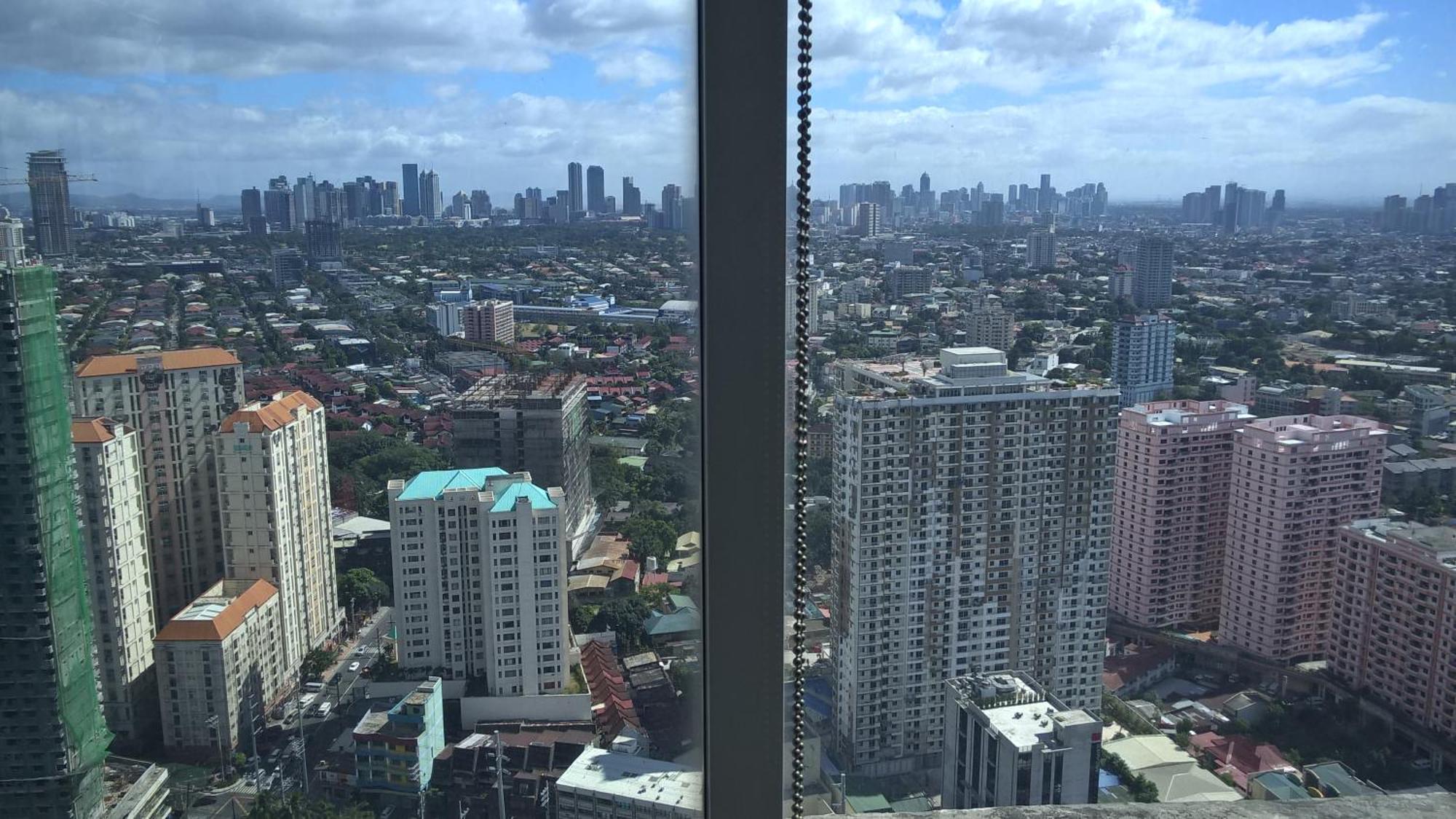 Studio Deluxe Apartment in Princeton Residences Manila Esterno foto